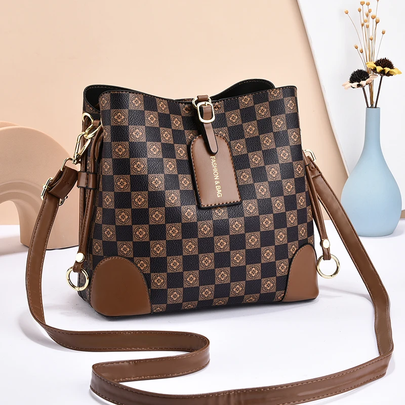 2024 new bucket bag all-in-one fashion all-in-one handbag Large capacity women's single shoulder crossbody bag zipper buckle PU 3