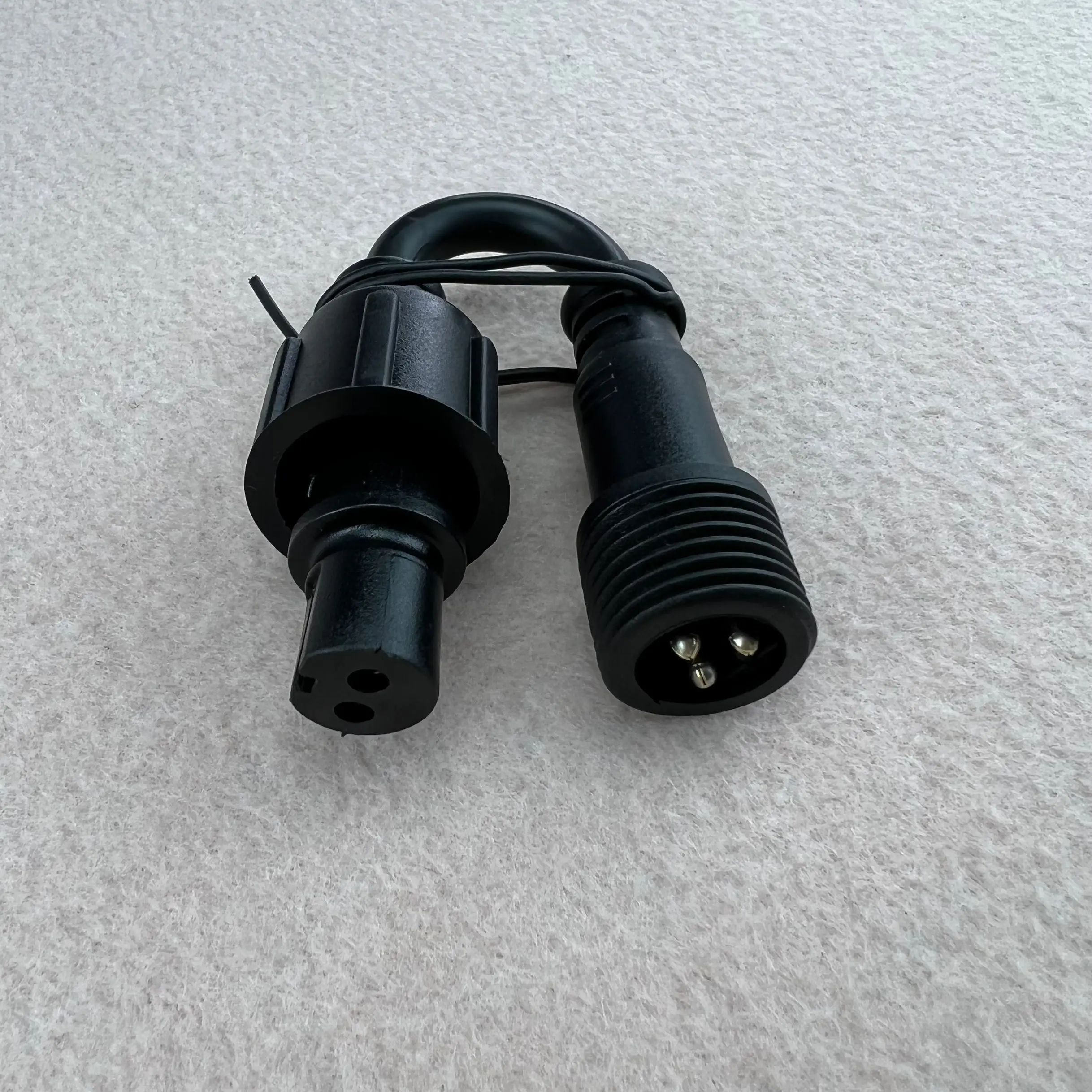 2 코어 xConnect 암 커넥터-3 코어 xConnect 수 커넥터 어댑터 (데이터 와이어 연결되지 않음), 10cm 길이의 검정색