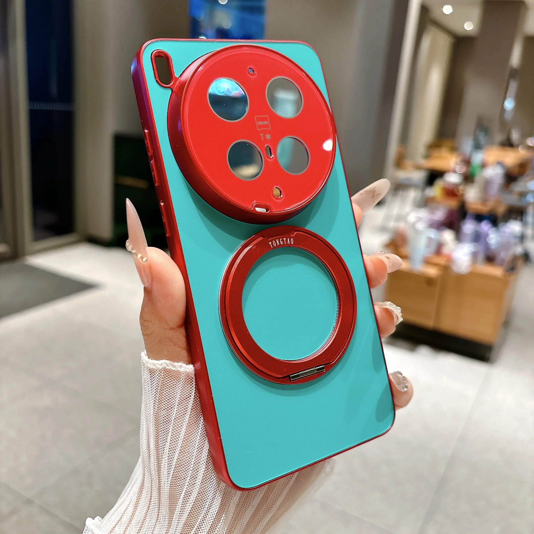 Fashion Dopamine Contrasting Color Phone Case with Magnetic Rotatable Ring Bracket and Shockproof Protection