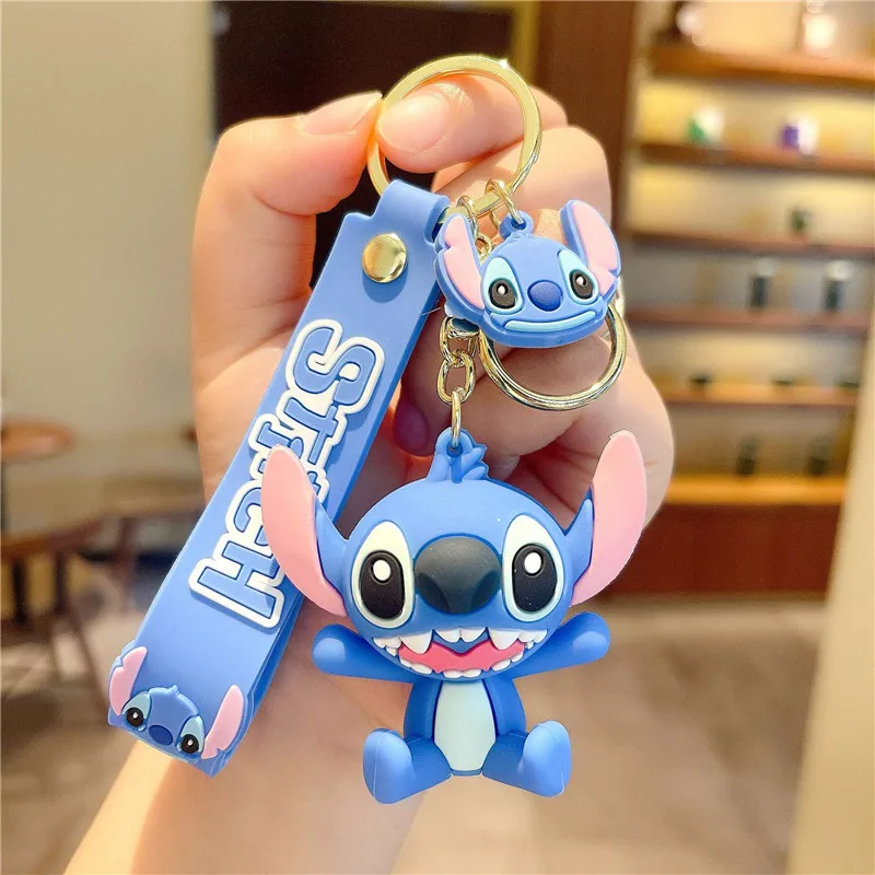 Disney Porte-Clés Stitch en PVC, Poupée de Dessin Animé Lilo et Stitch,  Accessoire de Sac, Convient pour Clés de Voiture, Idée Cadeau pour Enfant