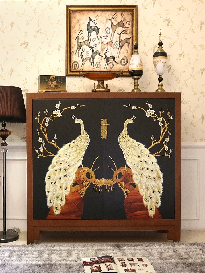 中国美術 花柄デザイン サイドボード キャビネット 金彩 モダンで豪華な、新しい中国のサイドボード、アメリカンレトロな塗装の