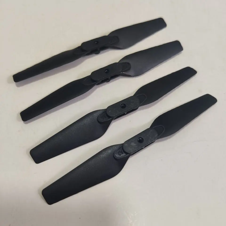Hélice de drone et protection lame, accessoires essentiels pour réparation de drone.