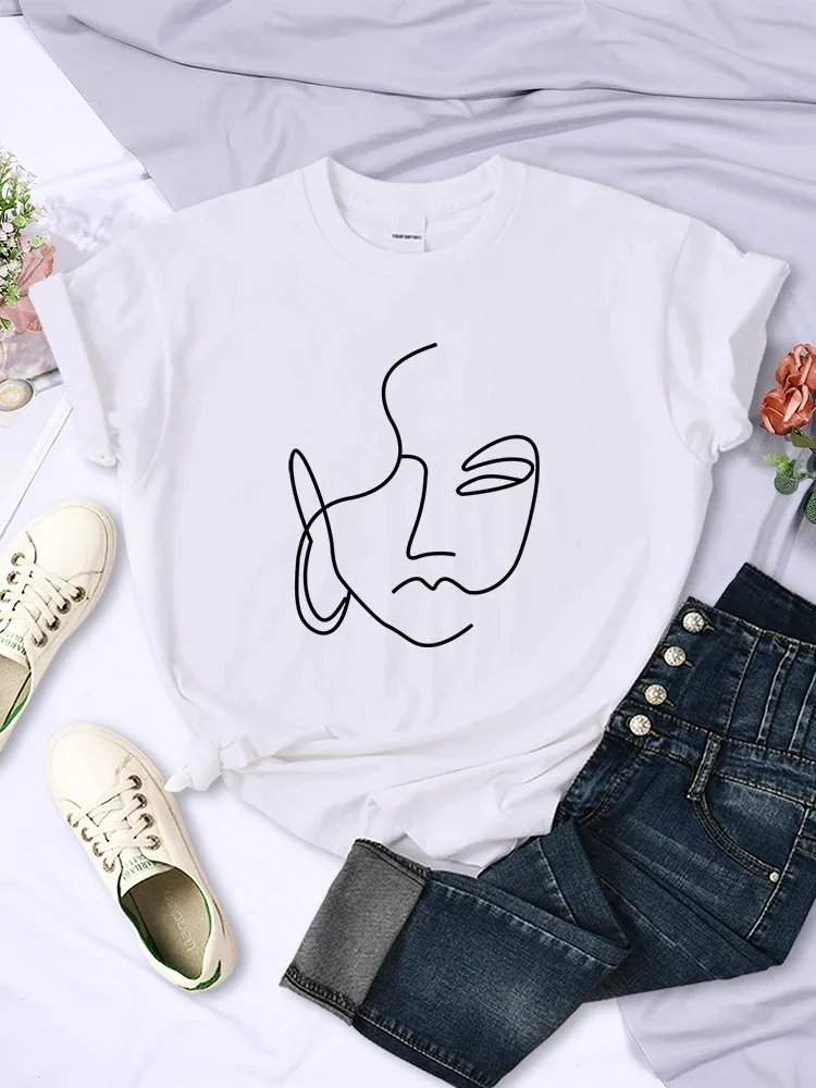 

Abstract Simple Stroke Face Prints Women T-Shirts Hip Hop Breathable Short Sleeve Soft Street Casual Tops Female Tee Clothing