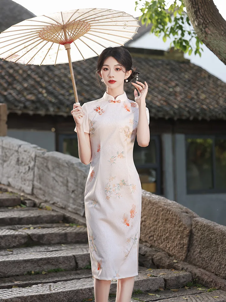 

Elegant Mandarin Collar Printed Satin Knee-Length Qipao Summer Retro Girl Dress Short Sleeve Cheongsam