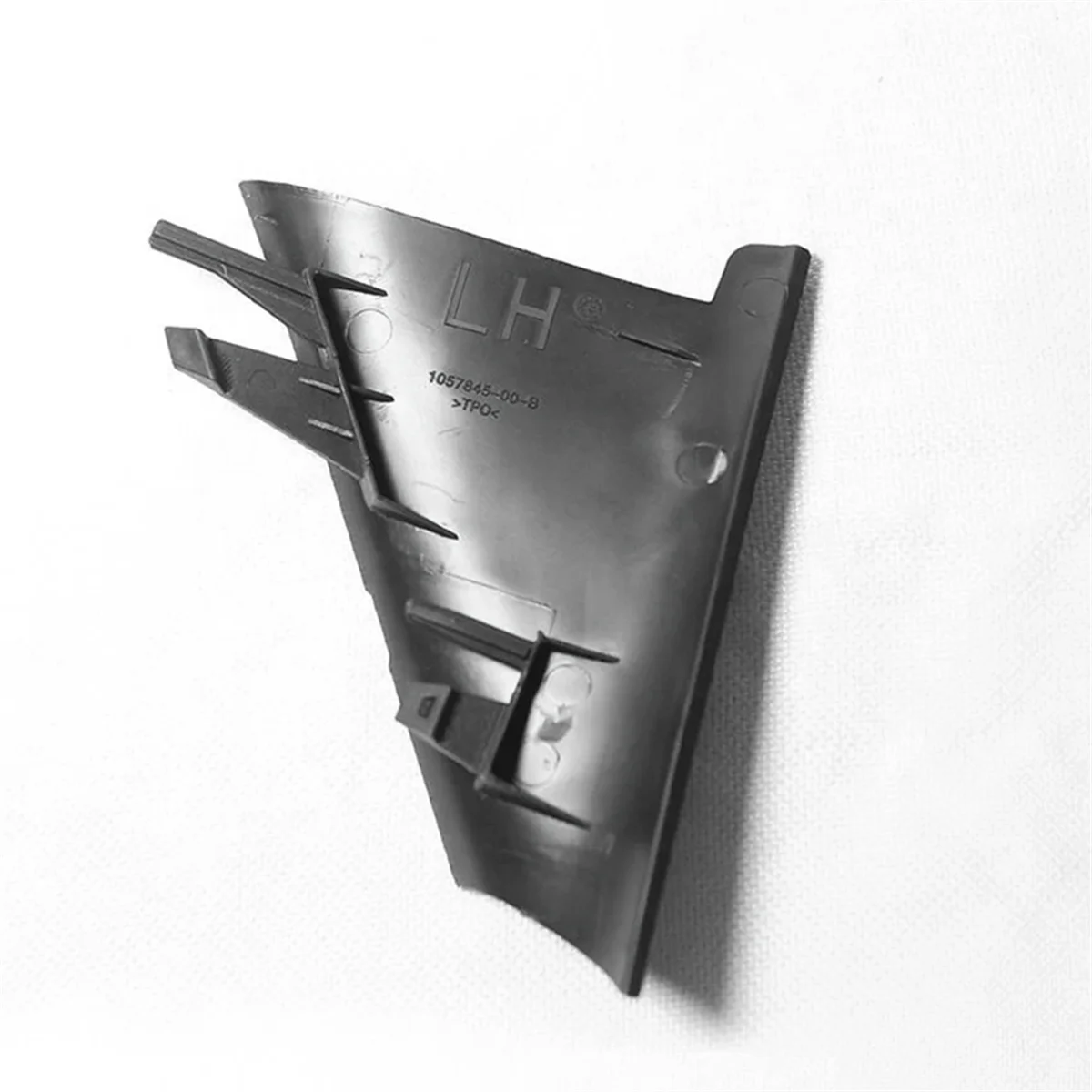 Automobile Front Bumper Trailer Cover Tesla MODEL S 1057850-00-C 105785000 Car Accessories Left+Right
