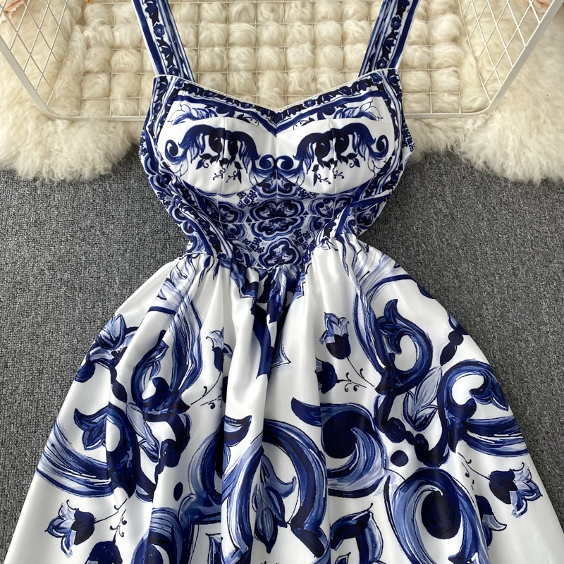 Runway Summer Holiday Maxi Dress Women's Spaghetti Strap V Neck Backless Blue And White Porcelain Print Vacation Long Vestido