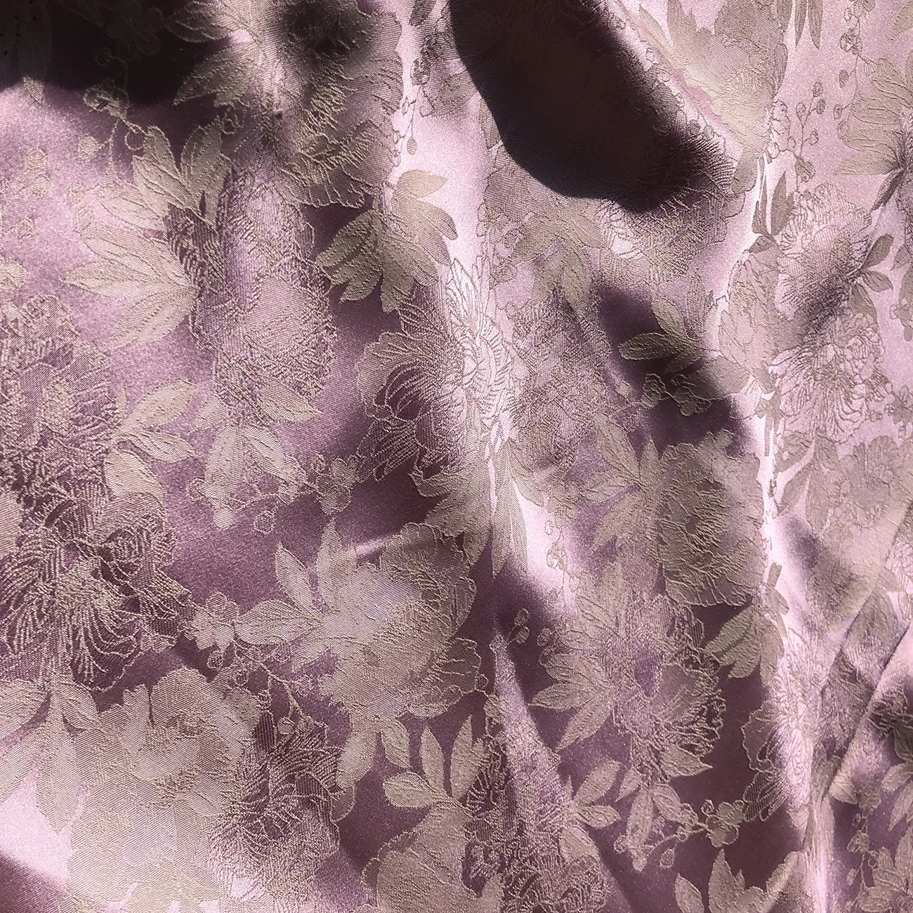 Two-color Embossed Peony Pattern Jacquard Fabric Per Meter for Skirts Pajamas Sewing Printed Skin Friendly Hanfu Cloth Thin Soft 2
