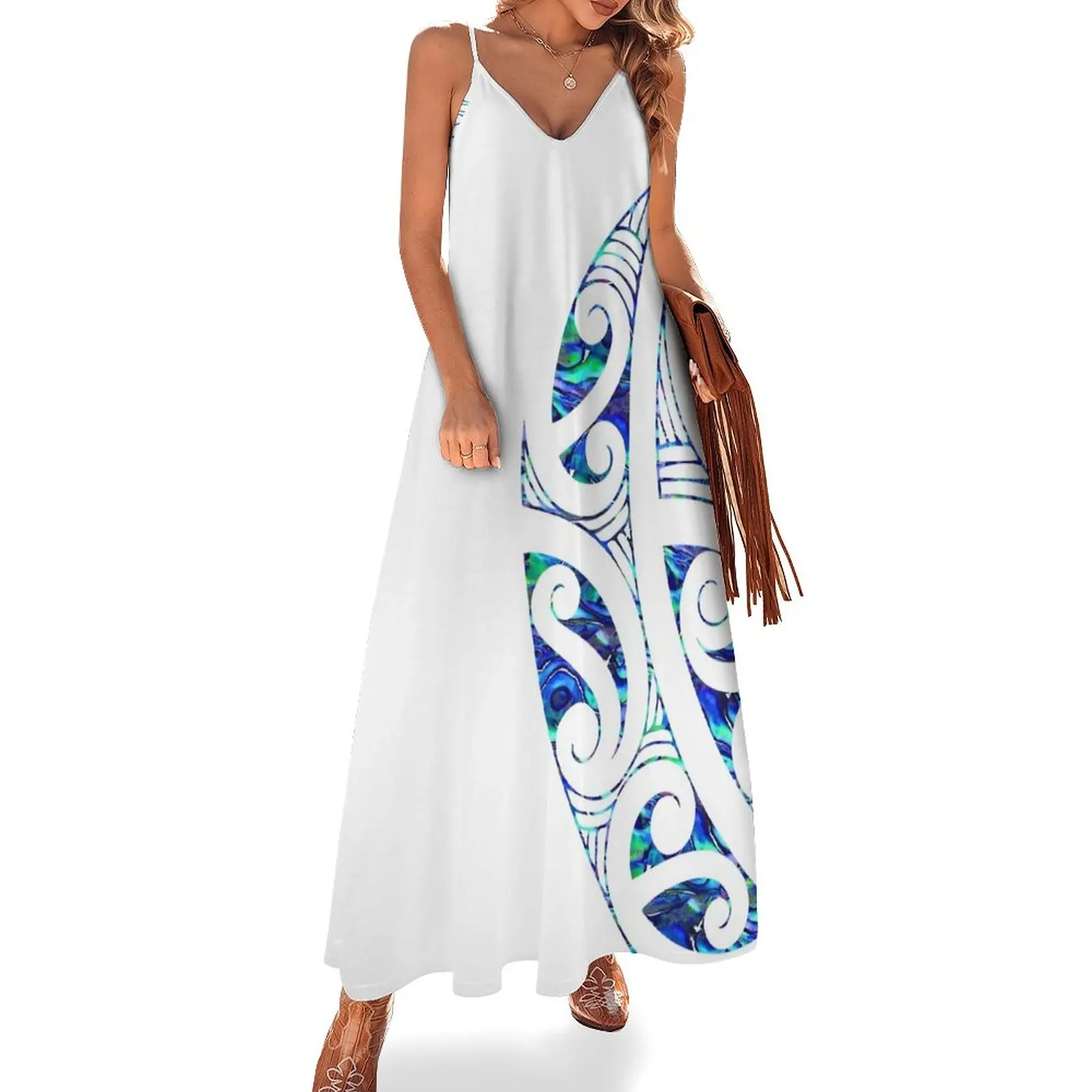 Traditional Dress New Zealand: A Deep Dive into the Maori-Inspired Paua &  Koru Sleeveless Dress