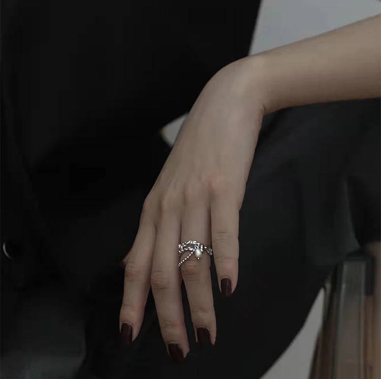 

So.jewelry горячая Распродажа индивидуальный нишевой дизайн, кольцо с драгоценным камнем высокого качества, Незамкнутое кольцо с нестандартной текстурой