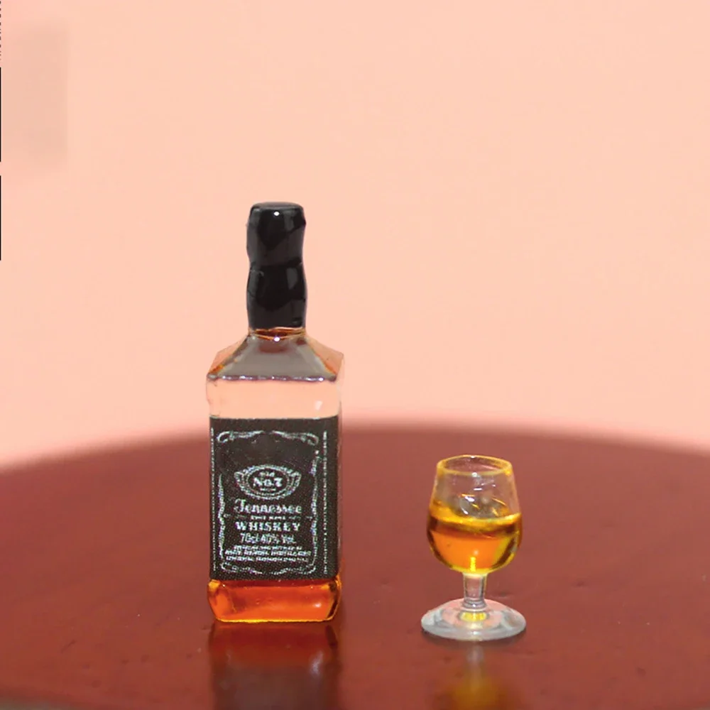 

1/12 Doll House Miniature Resin Whisky Bottle Wine Glass Simulation Goblet Model Toys for Mini Decoration Dollhouse Accessories