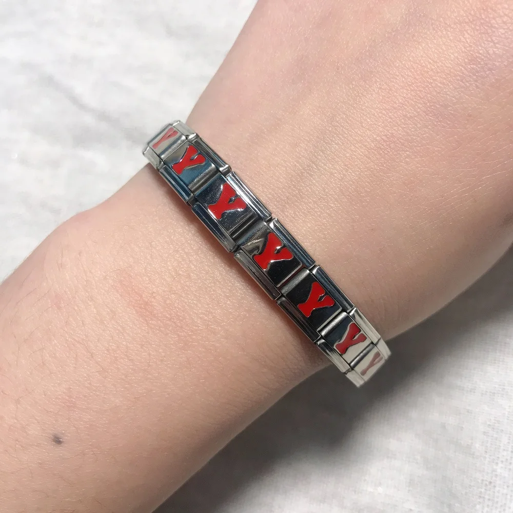 Trend Rot 26 Englische Buchstaben A-Z Italienische Links Charm Fit 9mm Edelstahl Frauen Männer Armband Schmuck Neue Mode DIY Machen – Detail 4