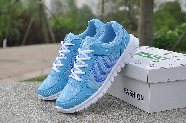 Tenis Feminino Academia