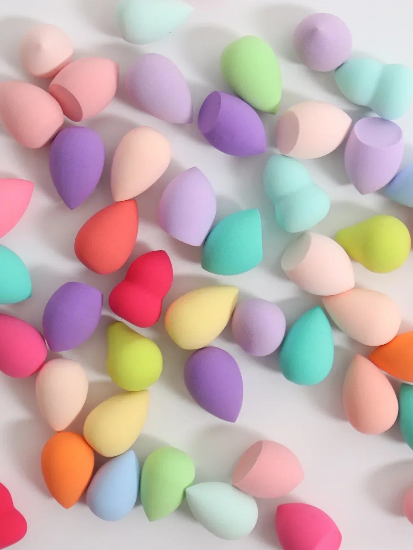 Mini Random makeup eggs 10-20-50-100 pack. Random color and shape, multi-color Make-up sponge, foundation mixed beauty sponge