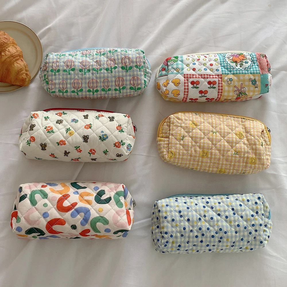 Ubuntu Life Kuba Pouch – Bolsa De Maquillaje Y Artículos De Tocador Para Mujer, Hecha Con Lona De Algodón Natural, Elegante Bolsa De Cosméticos Con Estampado Africano Kuba, Negro Y Cáscara