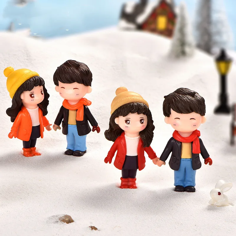 

Figurines Miniature Girl Boy Resin Ornaments Micro Landscape For Home Decoration Room Decor Desktop Accessories Couple Gifts