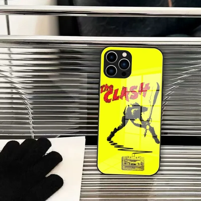 The Clash 'Star Logo' Phone Case Tempered Glass For IPhone 15 14 13 11 12 Pro 8 7 15 Plus X 13 Pro MAX XR XS MINI SE 2020 Covers