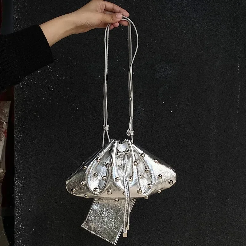 Luxury Rivet Bucket Bags for Women PU Leather Purses and Handbags Designer Shoulder Bag Retro High Quality Clutch Female New