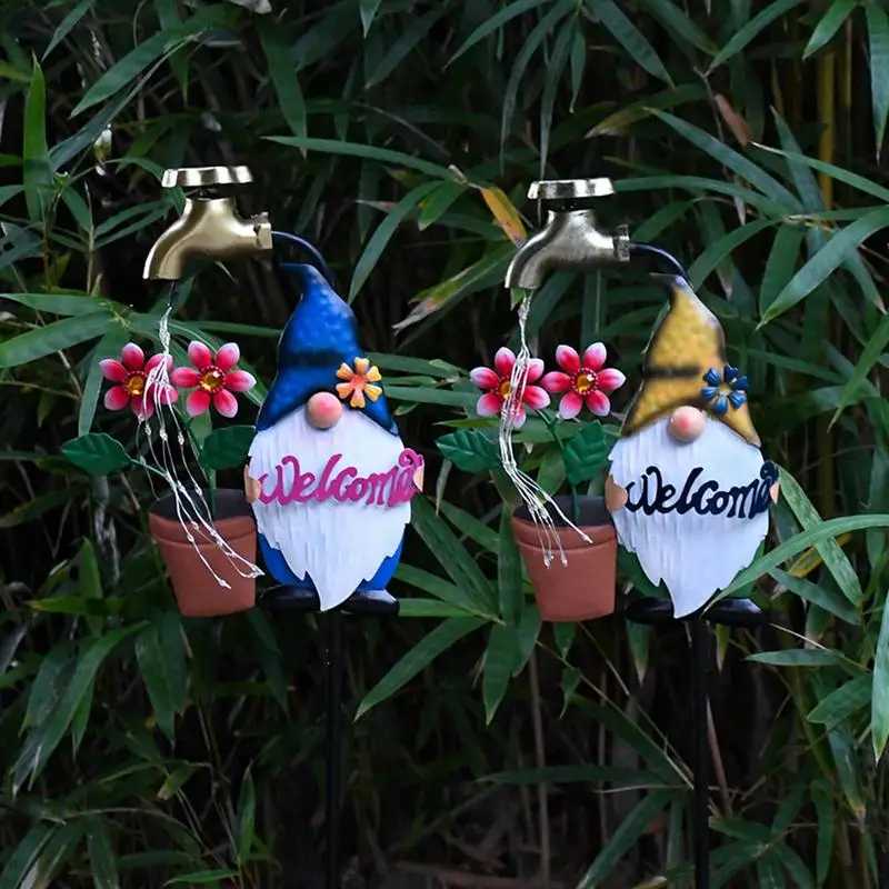 Solar Stake Lights Cartoon Gnome Solar Garden Stakes Waterproof LED Landscape Lighting Faucet Twinkling Decoration For Winter