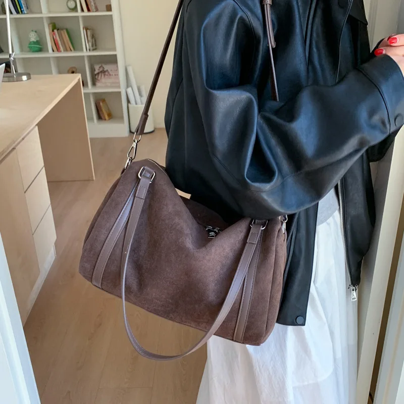 Women Suede Tote Handbag Soft Matte Top-Handle Bag Boston Shoulder Bag Large Capacity Crossbody Bags Vintage Pillow Square Bag