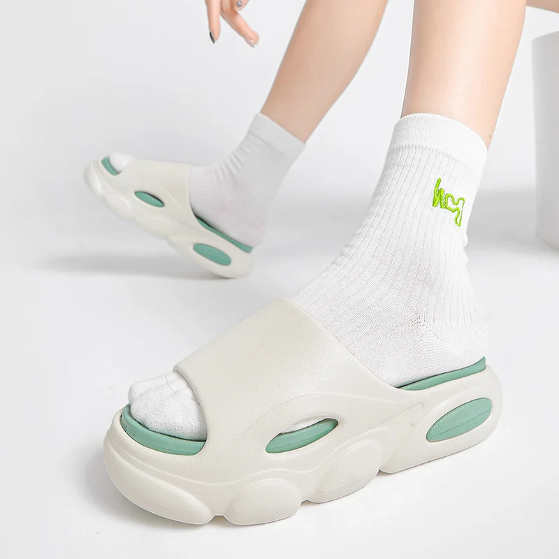 Kvinnors tjocka kuddar Sliders med mjukt skum Supermjuka halkfria tofflor för inomhus utomhus_voghion.com