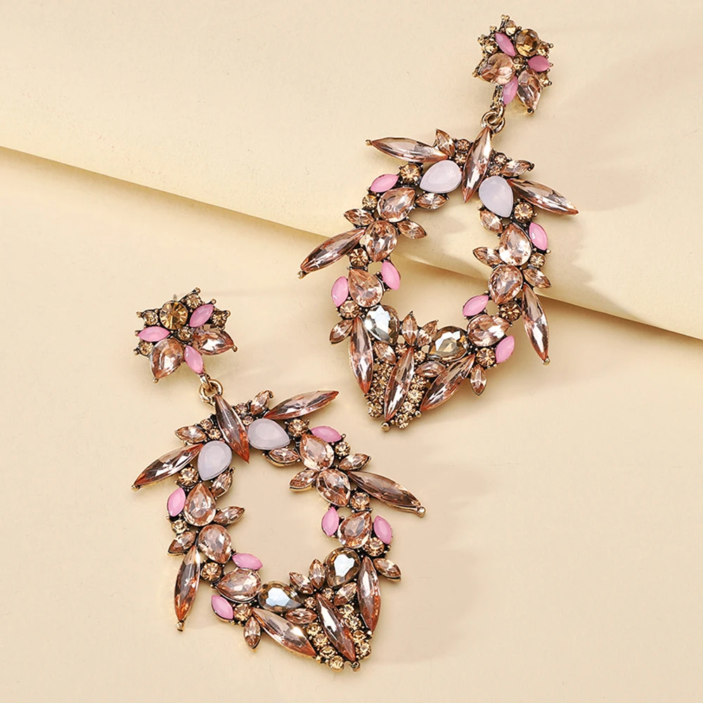 Vintage Teardrop Fashion Charm Decor Wedding Party Ciondolo Gioielli Design Di Lusso Lampadario Orecchini Pendenti Insoliti Per Le Donne