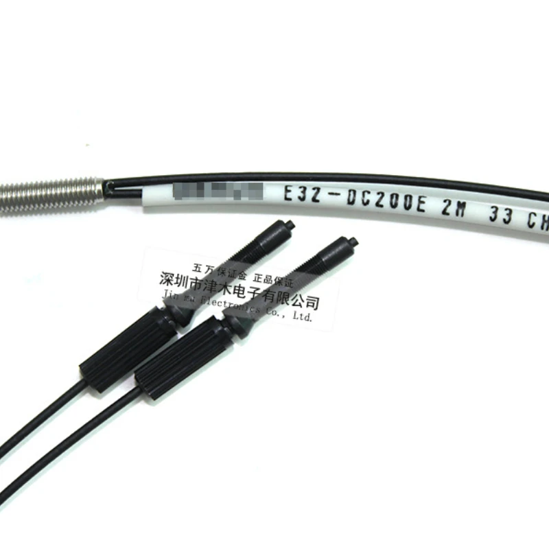 

Fiber Optic Sensor E32-DC200E 2M Reflective M3