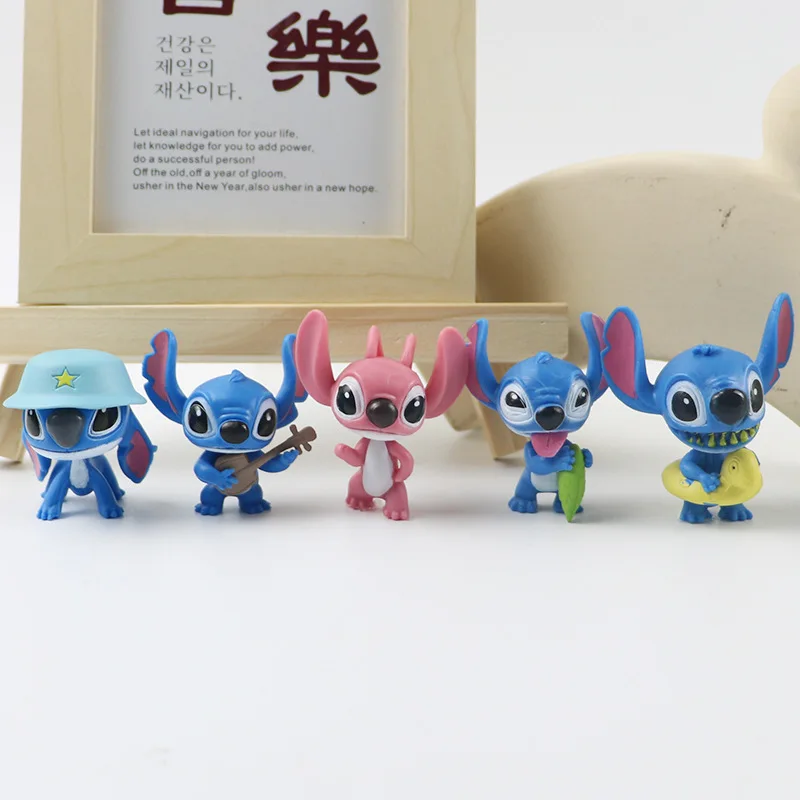 Figurines d'action Disney CAN o & Stitch, mini figurine point, micro  paysage, décor de gâteau, jouets Kawaii, cadeaux de Noël, 3cm, 12 pièces -  AliExpress