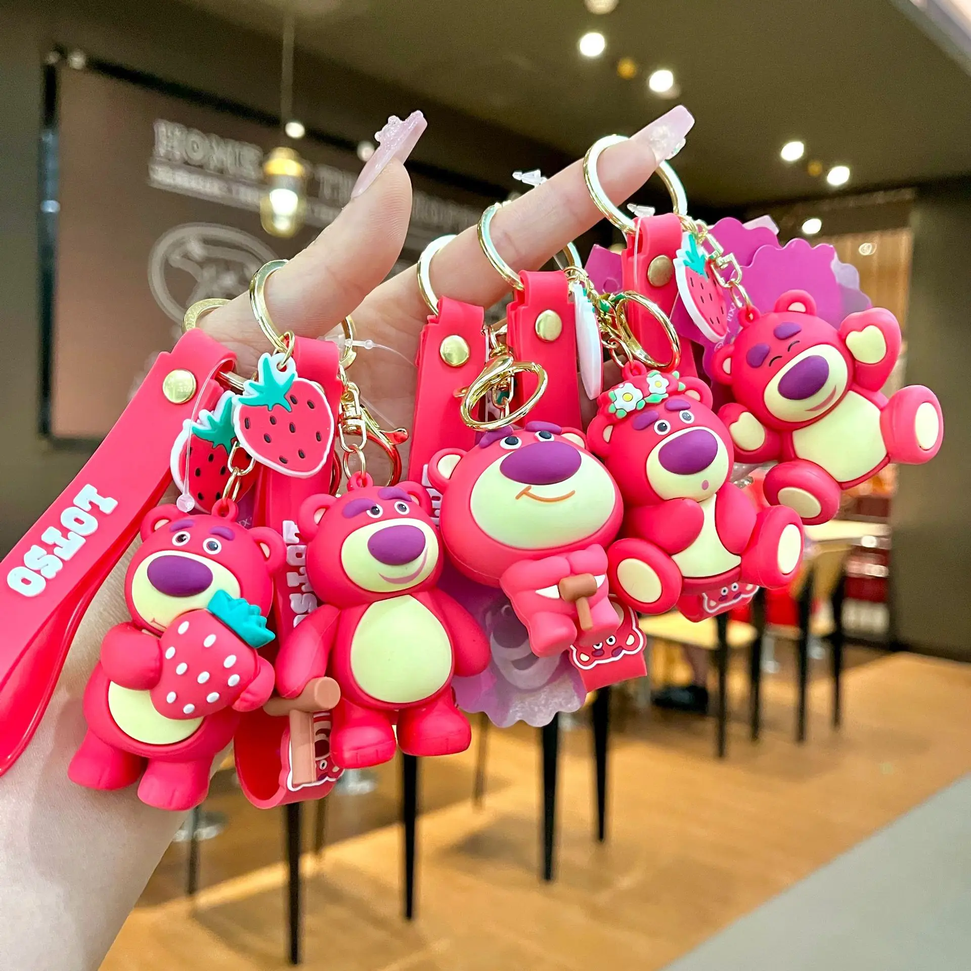 ディズニーキャラクター達のキーホルダー【ミニサイズ】 0000000082982_9ToCQUr.jpg