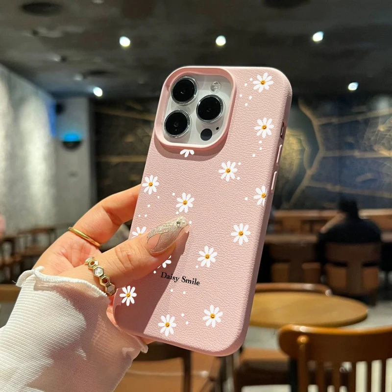 Retro Floral Soft Phone Case - Vibrant Vintage Flower Design Cover