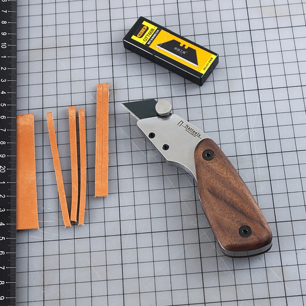 Description Picture 4 of item1Pcs Nat Handmade DIY Cutting Knife Sharp Blade Stainless Steel Leather Cutting Tools Walnut Handle Advanced Leather Making Tool