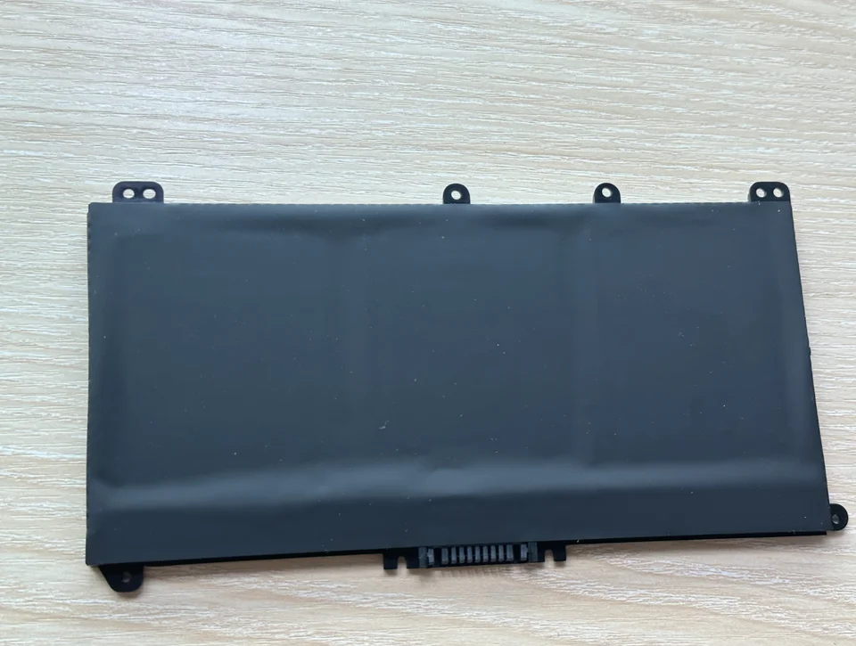 HT03XL Battery d'ordinator Portable Pour HP Pavilion 14-CE 14-CF 14-CK 14 cm 14Q-CS 14Q-CY 14S-CF 14S-CR 15-CS 15-DB 15-DB 15G-DR 17-by 17-CA 240 245 246 250 2344 4 234 4 0 48 HT03XL Battery d'ordinator Portable Pour HP Pavilion 14-CE 14-CF 14-CK 14 cm 14Q-CS 14Q-CY 14S-CF 14S-CR 15-CS 15-DB 15-DB 15G-DR 17-by 17-CA 240 245 246 250 2344 4 234 4 0 48