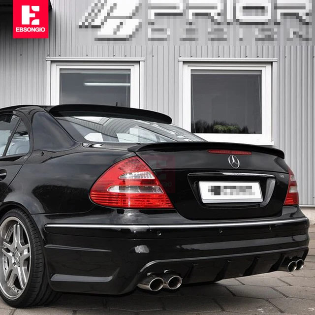 For Mercedes-Benz W211 AMG style trunk spoiler, glossy black