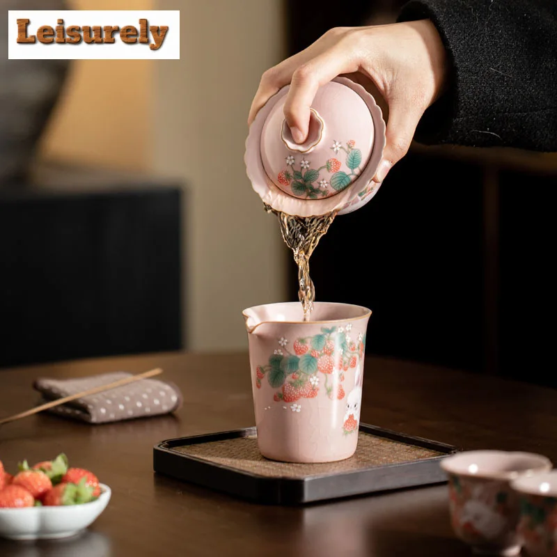 100ml Boutique Pink Ru Kiln Gaiwan Luxury Strawberry Rabbit Tea Tureen Household Tea Maker Cover Bowl for Accessories Gift