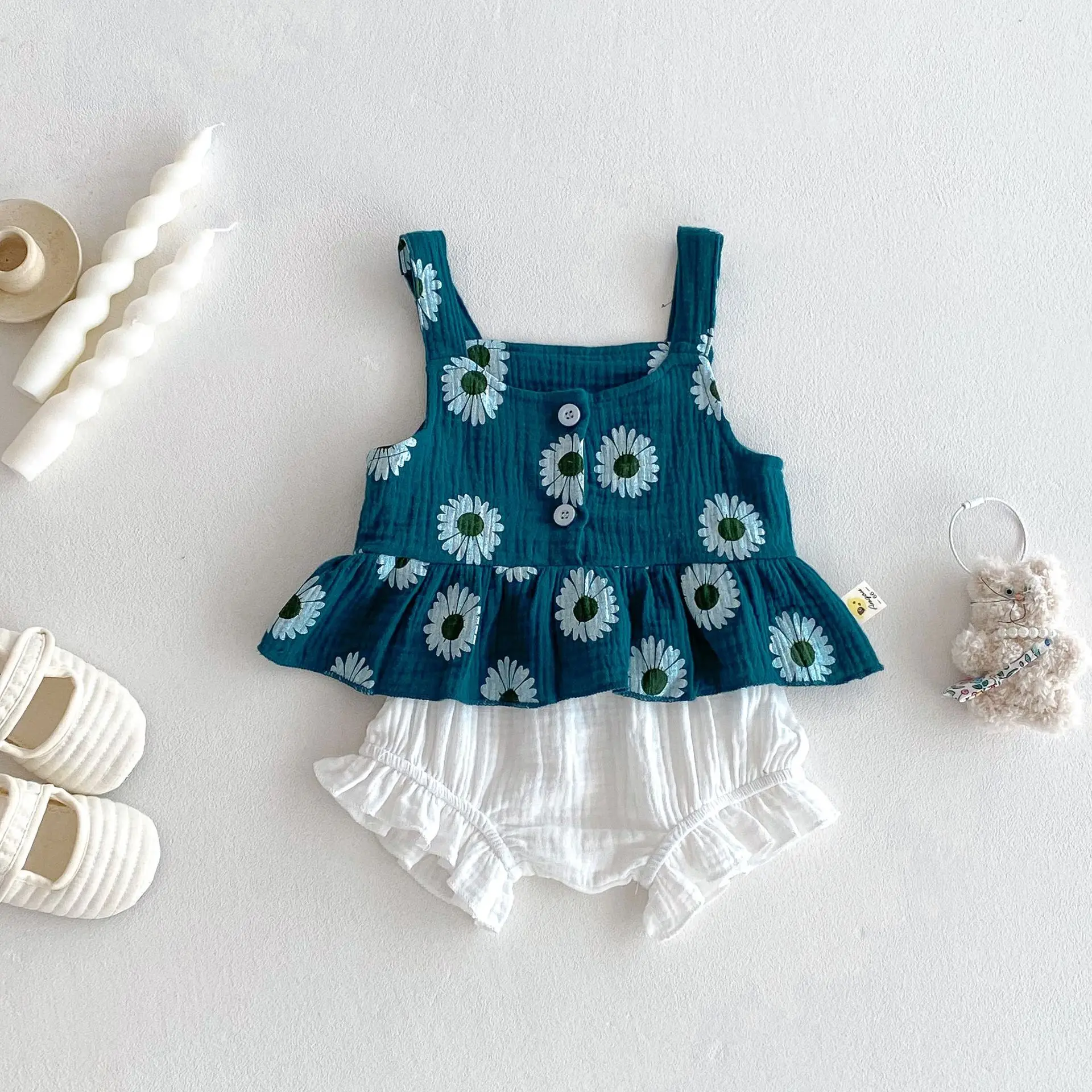 New Western Style Baby Vest and Shorts Set for Baby Summer Wear, Girls' Thin Camisole Top+fart Pack Two-piece Set