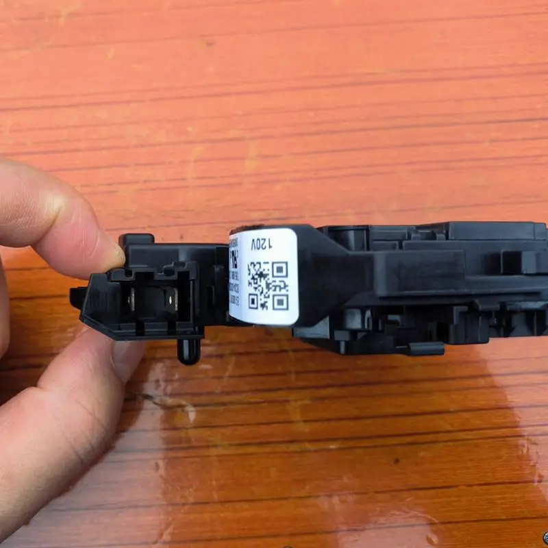 Slide image 74e2df0512f84ffba3716c90b0ac06b1