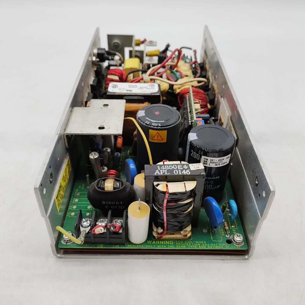 

NFS350-9424 100-120/200-240VAC 50/60HZ 500W Power Supply