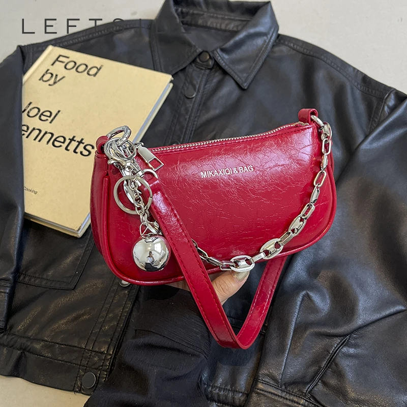 

LEFTSIDE маленькая фотография для женщин 2024 новый тренд корейская мода Y2K фотография женская красная сумка на подмышках с цепочкой