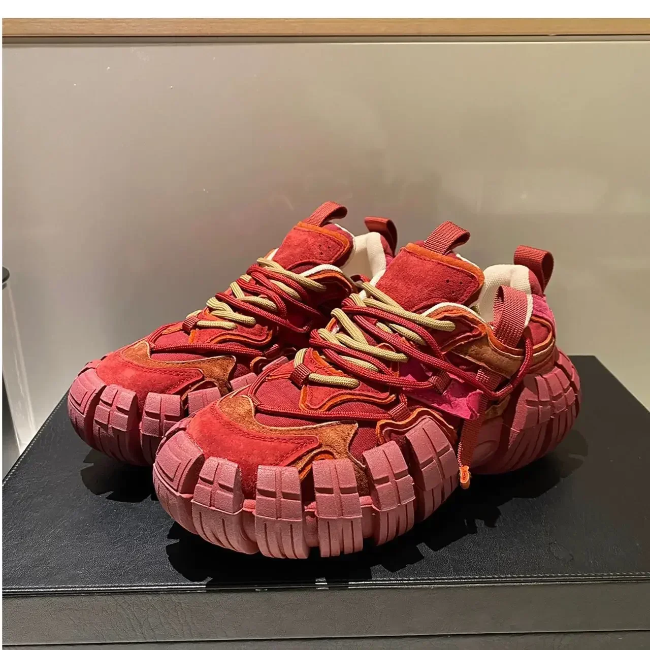 Chunky Sneaker Men Designer Tire Sole Sport Shoes Fashion Casual Microfiber Leather Height Increased Flat Platform Running Shoes 5