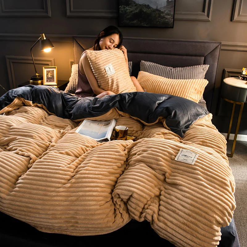 �ܿ� ������ ���� ���� �̺� Ŀ��, �ܻ� �ö��� �̺� Ŀ��, �β��� ������ �̺� Ŀ��