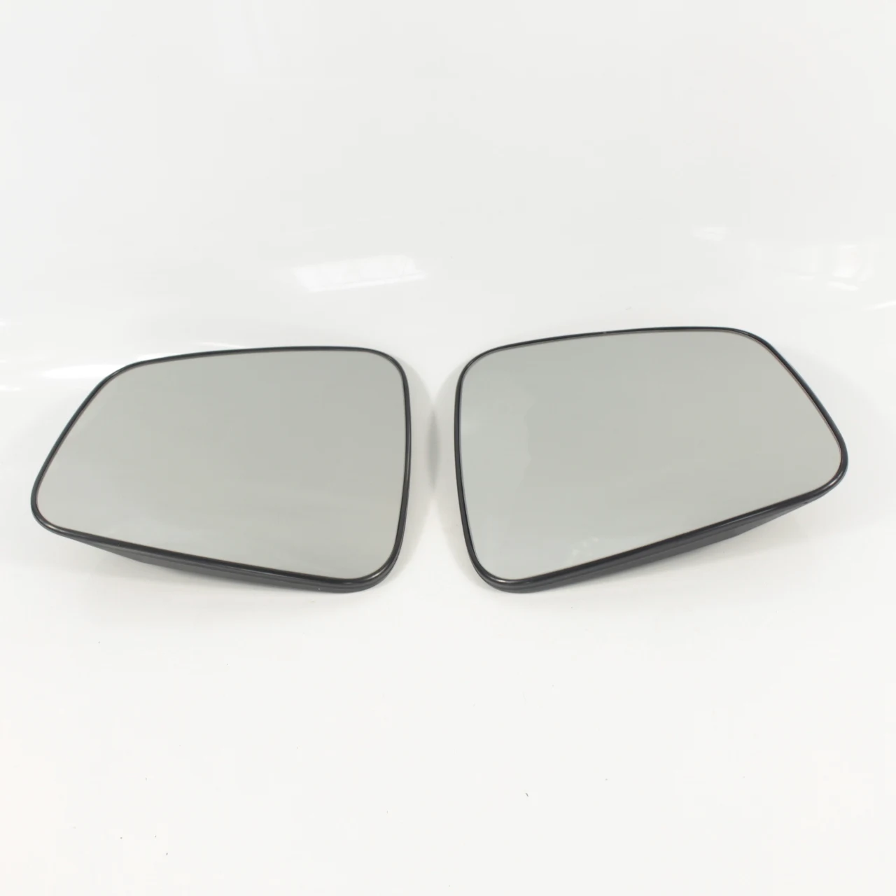 

Door car wing mirror glass replacement for Opel Vauxhall Mokka 2013-2017 heated with back plate