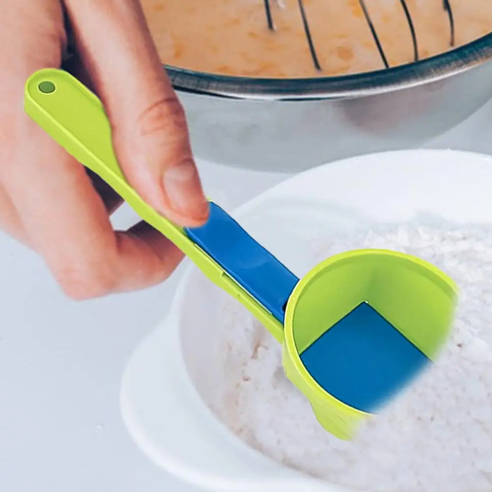 Description Picture 3 of itemMeasuring Spoon Funnel With Longer Handle Powder Scoop For Water Bottle Water Bottle Scoop Funnel Funnel Scooper Precise