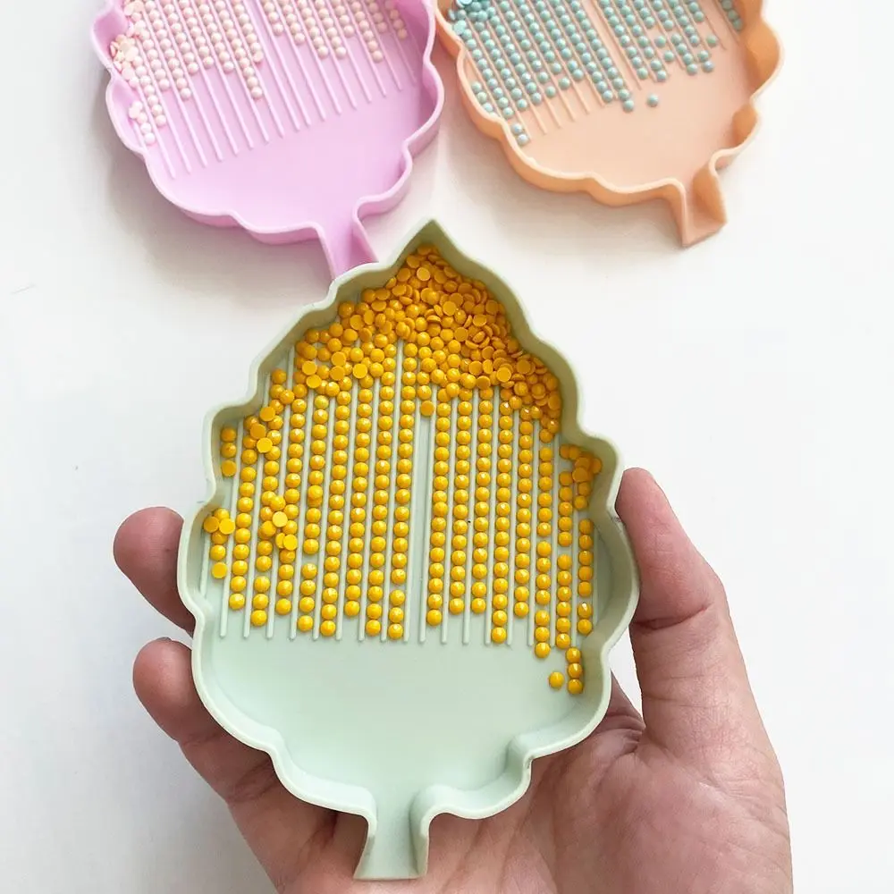 

Leaves Diamond Painting Drills Tray Plastic Leaf Diamond Tray Plate Kits Cross Stitch Embroidery Diamond Painting Beading Plates