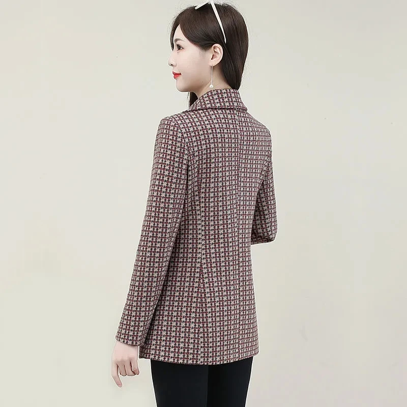 Plaid Woolen Jacket Women's 2022 New Spring Autumn Jacket Mom Single Breasted Long Sleeve Pocket Casual Outwear Mother Clothes