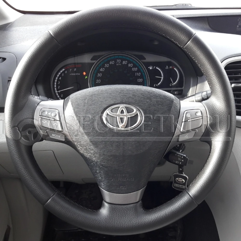 Оплетка на руль &quotToyota Venza&quot (Тойота Венза) для резинового (полиуретанового) руля -