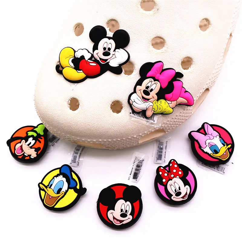 Original Mickey Mouse PVC Croc Charms Donald Duck Daisy Goofy Round Shoe  Charms Croc Jeans Clog Pins Kids Women Shoe Decorations