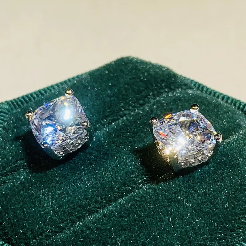 Women's Crystal Cubic Zirconia Stud Earrings Fashion Versatile Female Everyday Earrings Temperament Jewelry