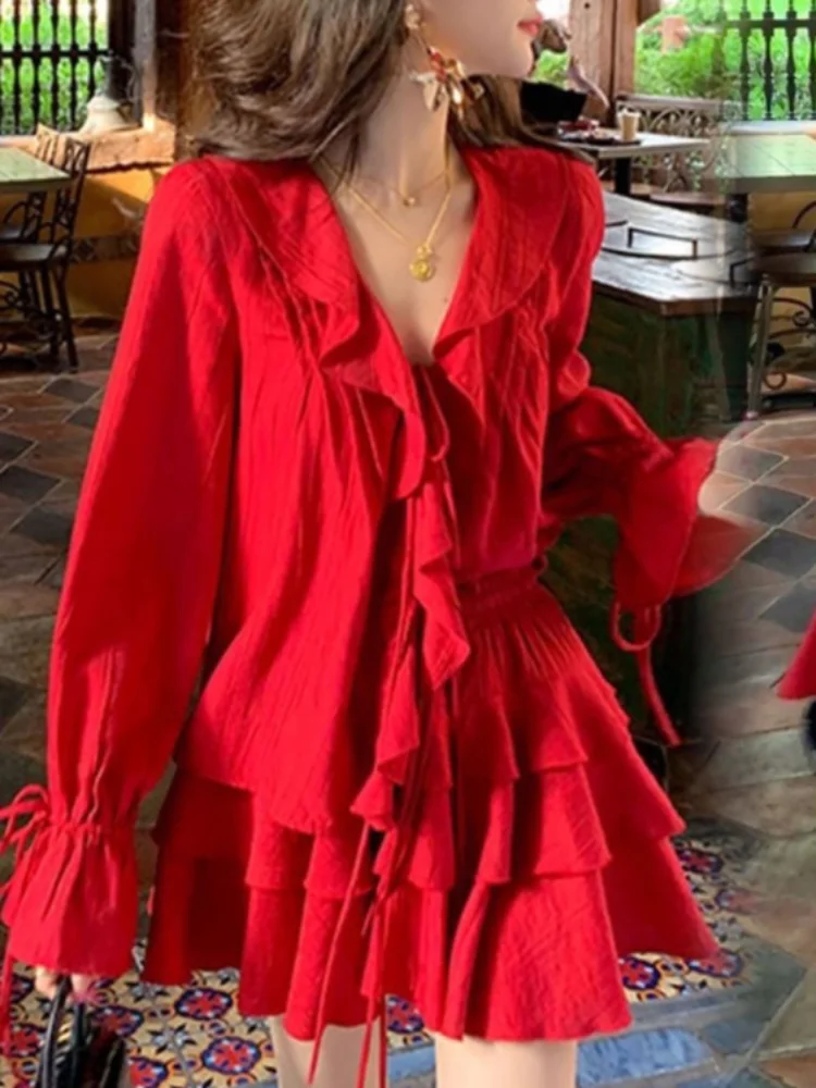 

Женский Повседневный костюм из двух предметов, красный укороченный топ с V-образным вырезом и мини-юбка в Корейском стиле, весна-осень Y2k