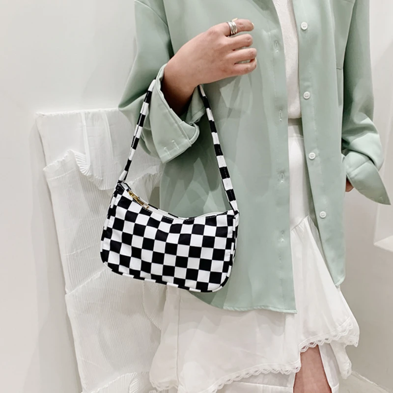 New Fashionable Flow Large Capacity Casual Lightweight Oxford Bag Ladies Fashionable Street One Shoulder