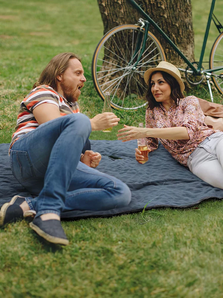 Deodar-�����ϰ� ������ ��� ���� �̺� ���, �߿� ��ũ�� ����ŷ �غ� �� �β��� ���� ������ ���