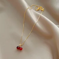 Colliers avec pendentif petit vin rouge cerise pour femmes, personnalité à la mode, fruits, chaîne dorée, bijoux de fête, cadeaux d'anniversaire 5